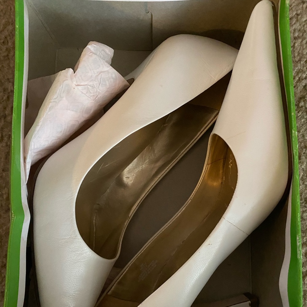 White Pointed Toe Heel - image 2